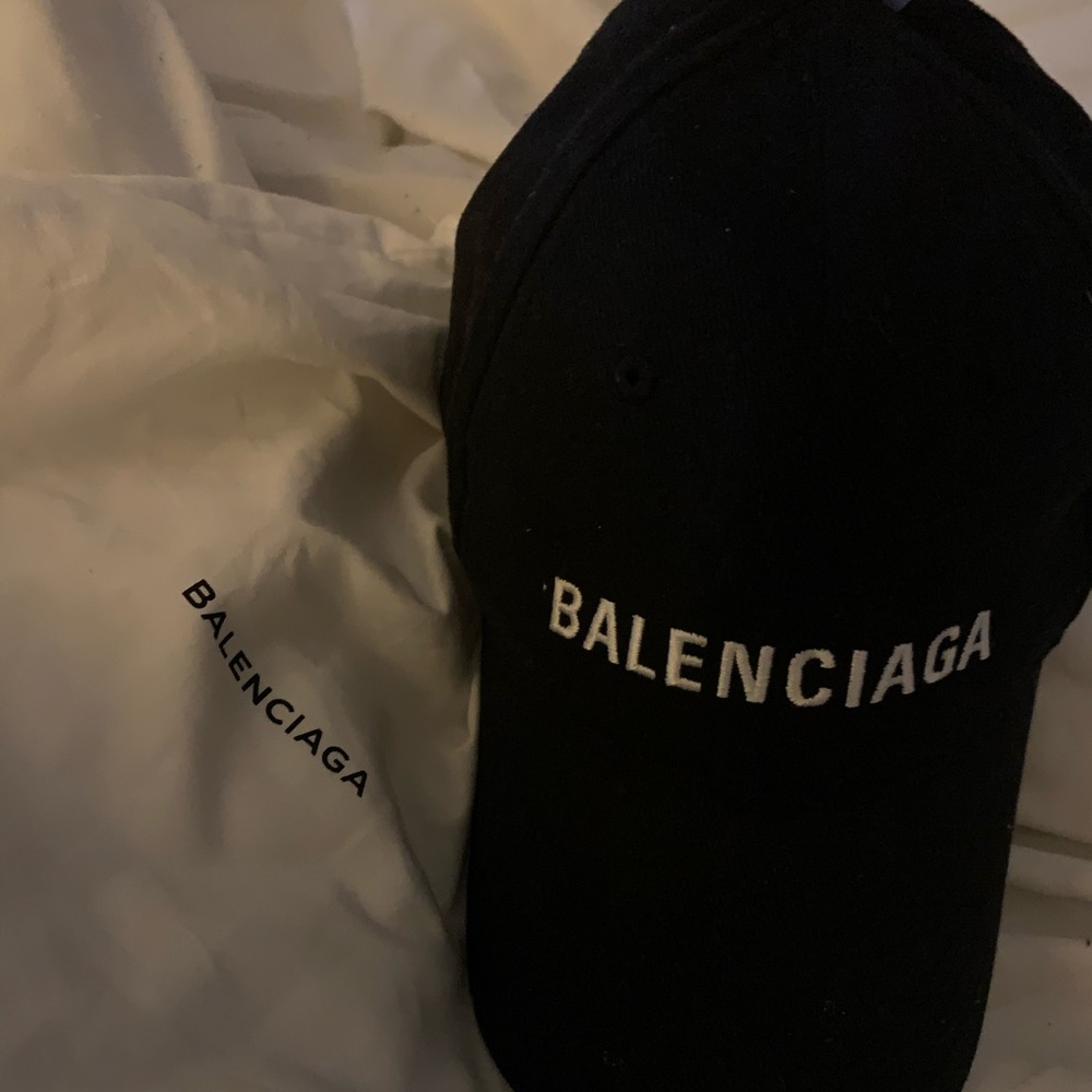 Balenciaga baseball cap